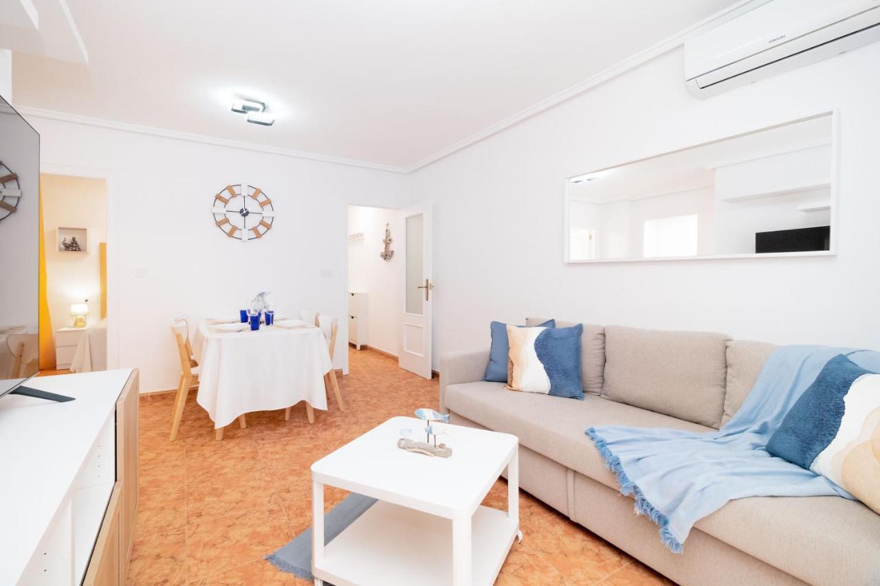 Marianna Apartment Torrevieja Luaran gambar